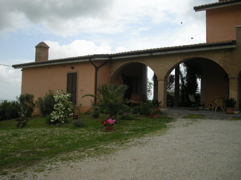 Bed And Breakfast San Martino Castignano Exterior foto